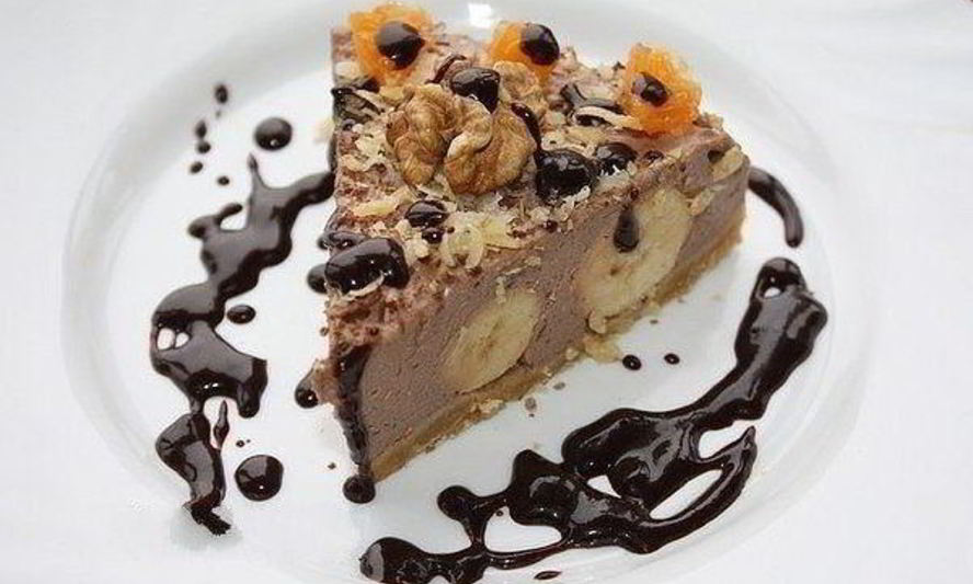 Рецепт бананового десерта на основе из печенья