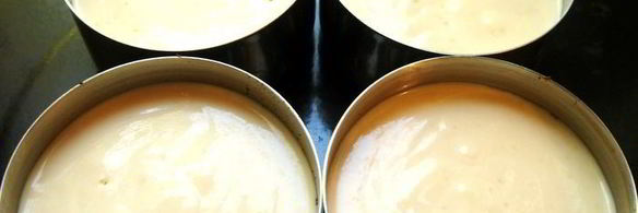 десерт из запеченной ряженки с вишнями и шоколадом