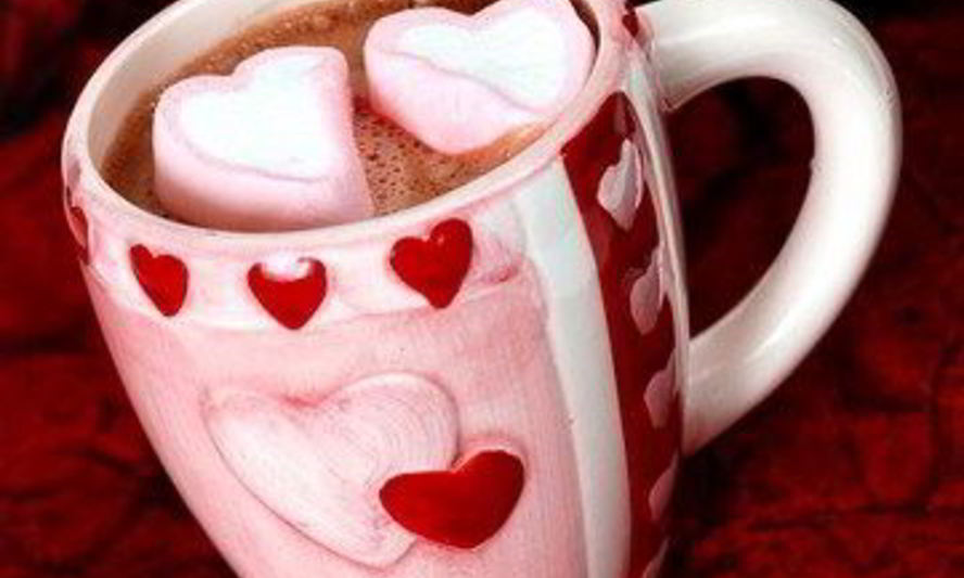 Рецепт горячего шоколада с сердцами из маршмеллоу