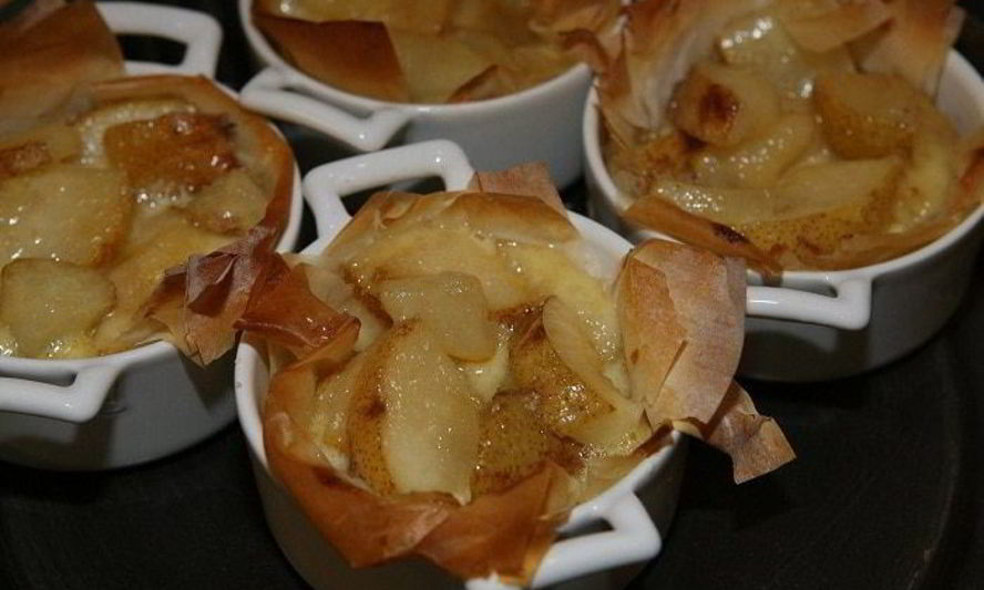 Рецепт груш, запеченных в сливках