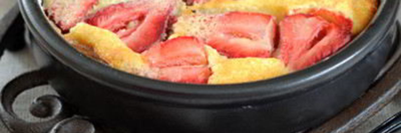 Клафути с клубникой