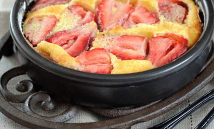 Рецепт клафути с клубникой