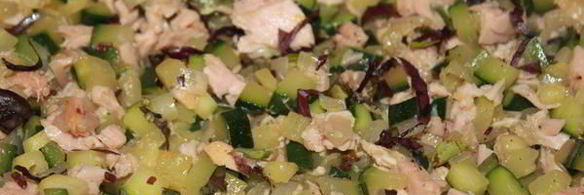 крамбл из цукини с тунцом