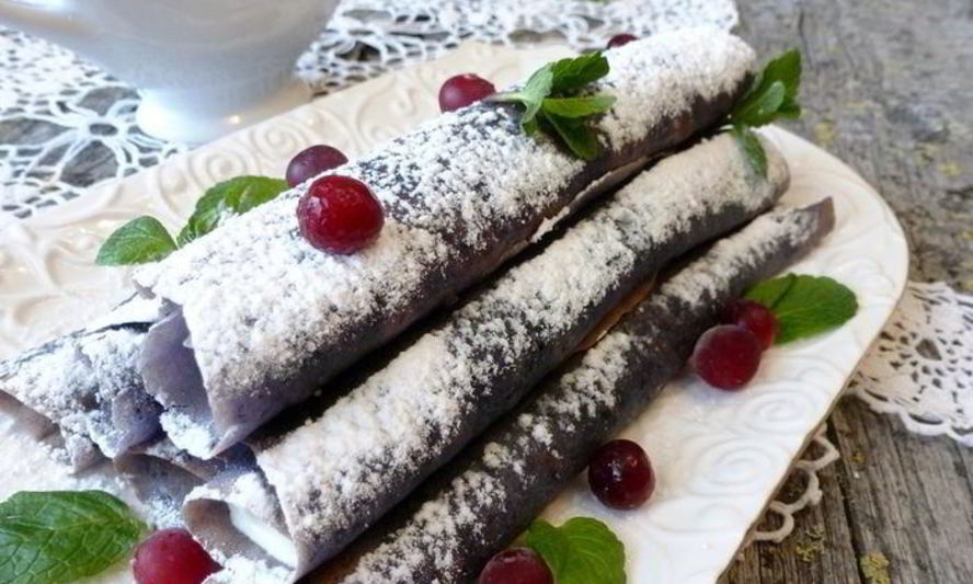 Рецепт черничных блинчиков с кремом из маскарпоне