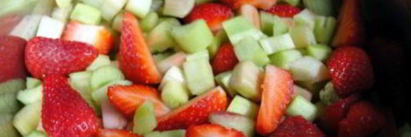 клубнично-ревеневое фламмери — десертный крем