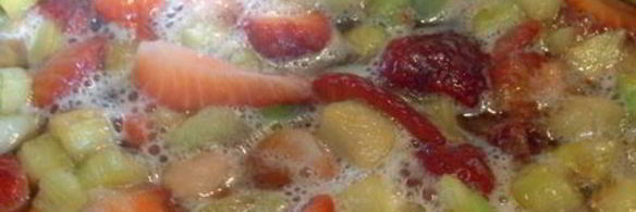 клубнично-ревеневое фламмери — десертный крем