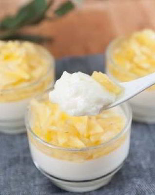 Кокосовый крем с фруктами