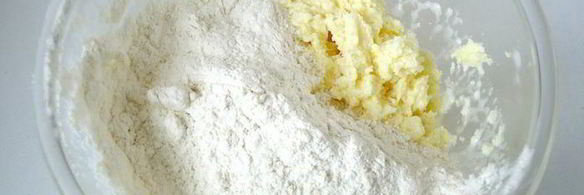 корзинки с белковым кремом