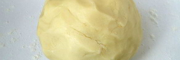 корзинки с белковым кремом