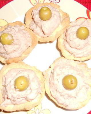 Корзиночки с кремом из фасоли