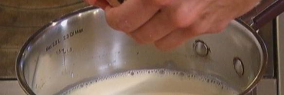 крем из молочного шоколада с тимьяном