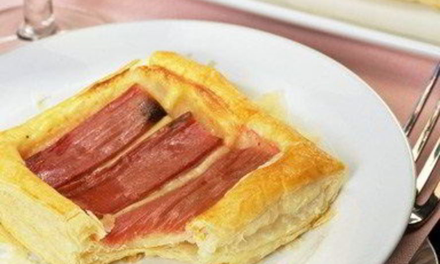 Рецепт креманок с ревенем