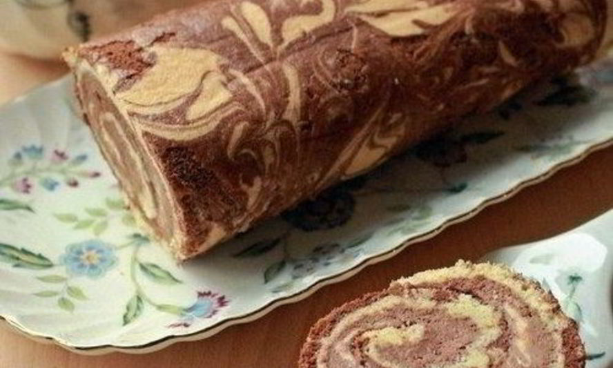Рецепт мраморного рулета с бананово-шоколадным кремом