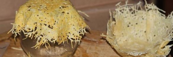 рулетики из лосося с кремом из рикотты