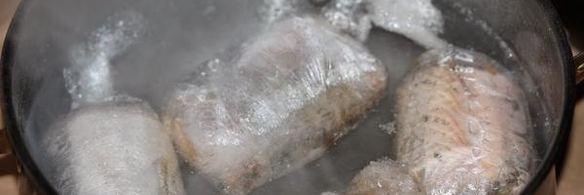 рулетики из лосося с кремом из рикотты