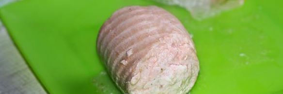 рулетики из лосося с кремом из рикотты