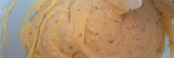 тортик с заварным лимонно-сгущенным кремом и сливками