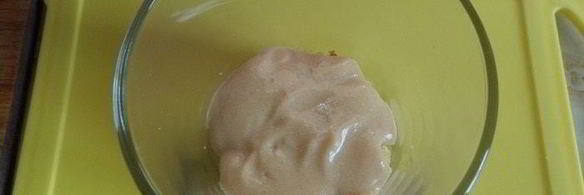 трайфл с рисовым кремом, клубникой и бананом