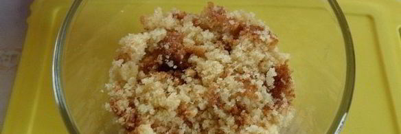 трайфл с рисовым кремом, клубникой и бананом