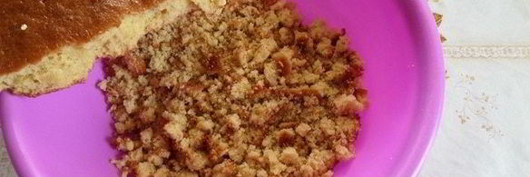 трайфл с рисовым кремом, клубникой и бананом