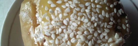 яблоко запеченное со сметанным кремом