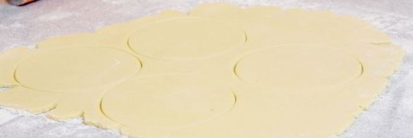 ягодные корзиночки с заварным кремом