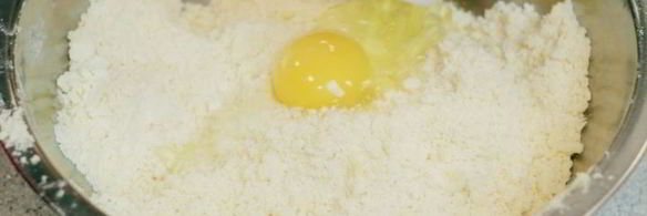 ягодные корзиночки с заварным кремом