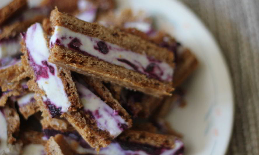 Рецепт черничного мороженого-сэндвича