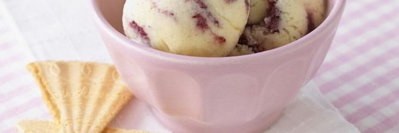 Черничное мороженое