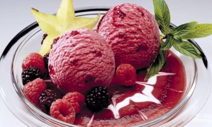 Рецепт малинового мороженого