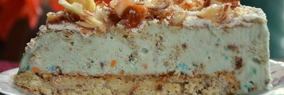 миндальный хрустящий торт-мороженое