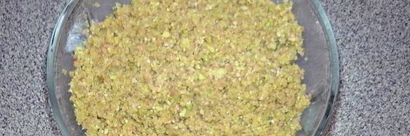 мороженое на сливках с фисташками