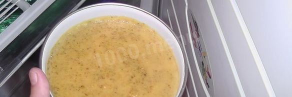 мороженое на сливках с фисташками