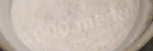 мороженое на сливках с фисташками