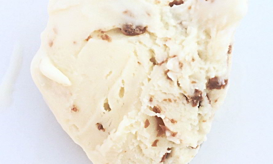 Рецепт мороженого с бейлисом, бренди и крошкой молочного шоколада