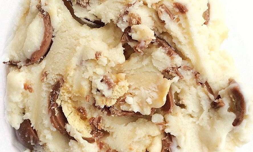 Рецепт мороженого с бейлисом и конфетами maltesers