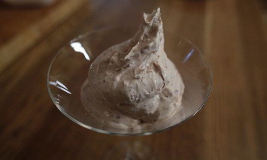 Рецепт мороженого с лепестками роз