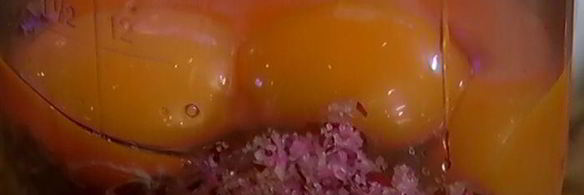 мороженое с лепестками роз