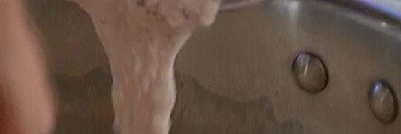 мороженое с лепестками роз