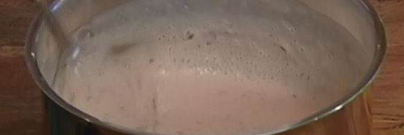 мороженое с лепестками роз