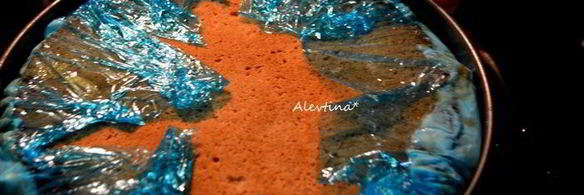 торт-мороженое с ирисовым соусом