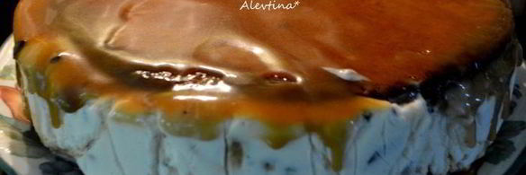 торт-мороженое с ирисовым соусом