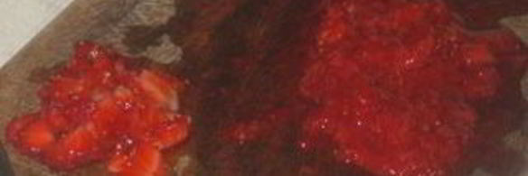 творожно-клубничное мороженое