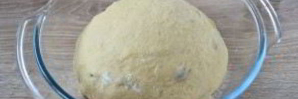 дрожжевой кулич