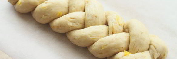 греческий пасхальный хлеб