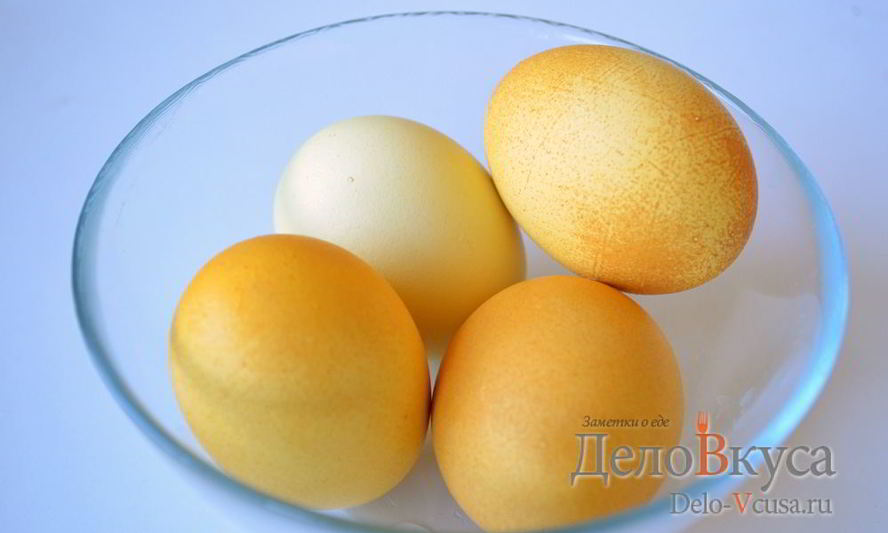 Рецепт красима пасхальные яйца в желтый цвет куркумой