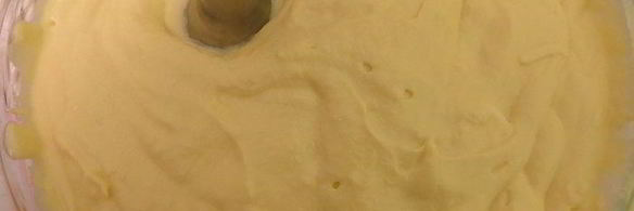 молочно-мятная пасха цветок