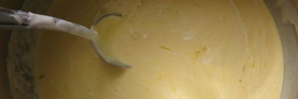 молочно-мятная пасха цветок