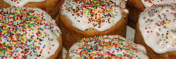 монастырский кулич с миндалем