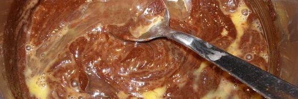 пасхальные брауни в яичной скорлупе